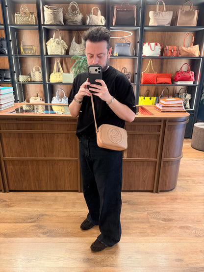 GUCCI BEIGE DISCO SOHO CROSSBODY BAG