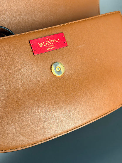 VALENTINO TAN SUPERVEE SHOULDER BAG