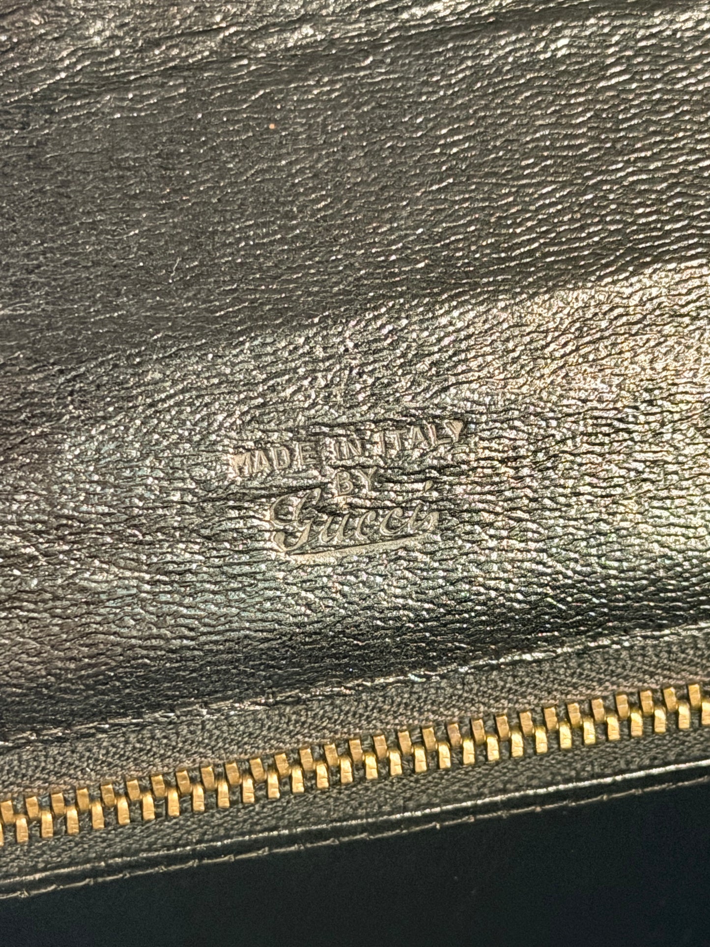 GUCCI BLACK CROCODILE VINTAGE TOP HANDLE HANDBAG