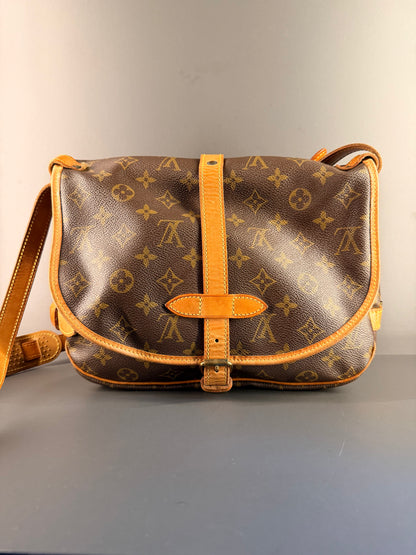 LOUIS VUITTON MONOGRAM SAUMUR 30 CROSSBODY BAG
