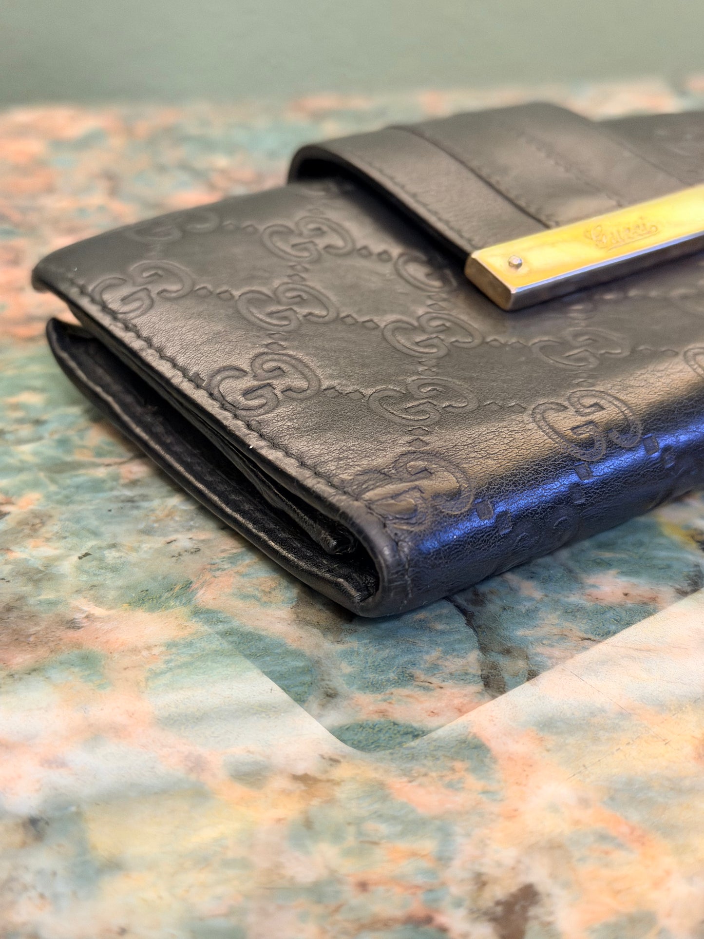 GUCCI BLACK GUCCISSIMA LONG BI FOLD WALLET