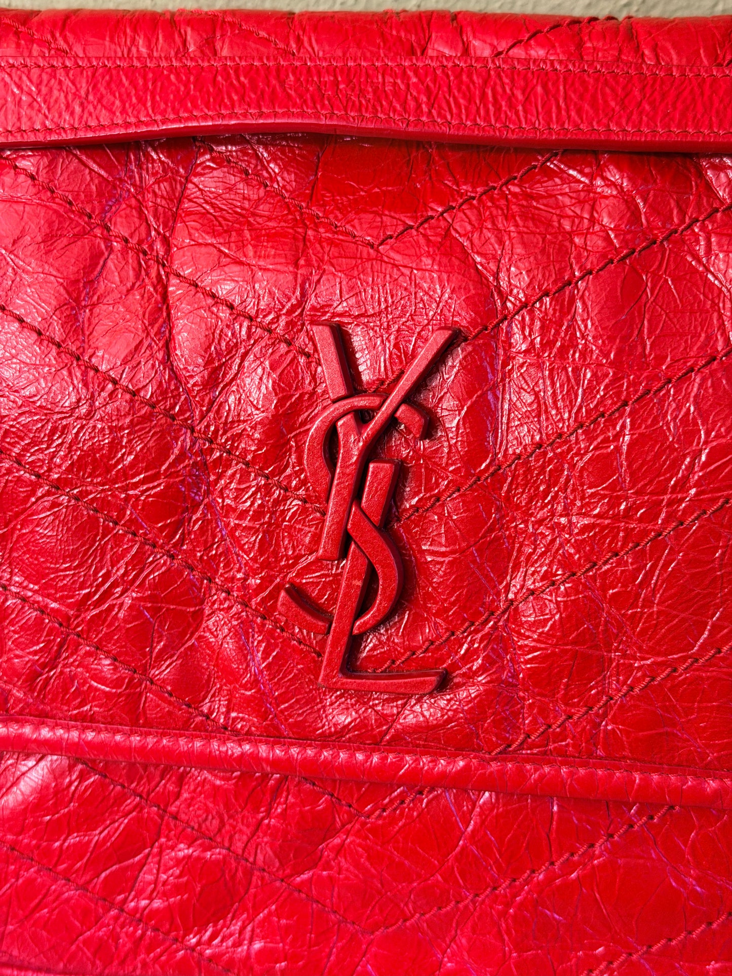 SAINT LAURENT RED MEDIUM NIKI SHOULDER BAG
