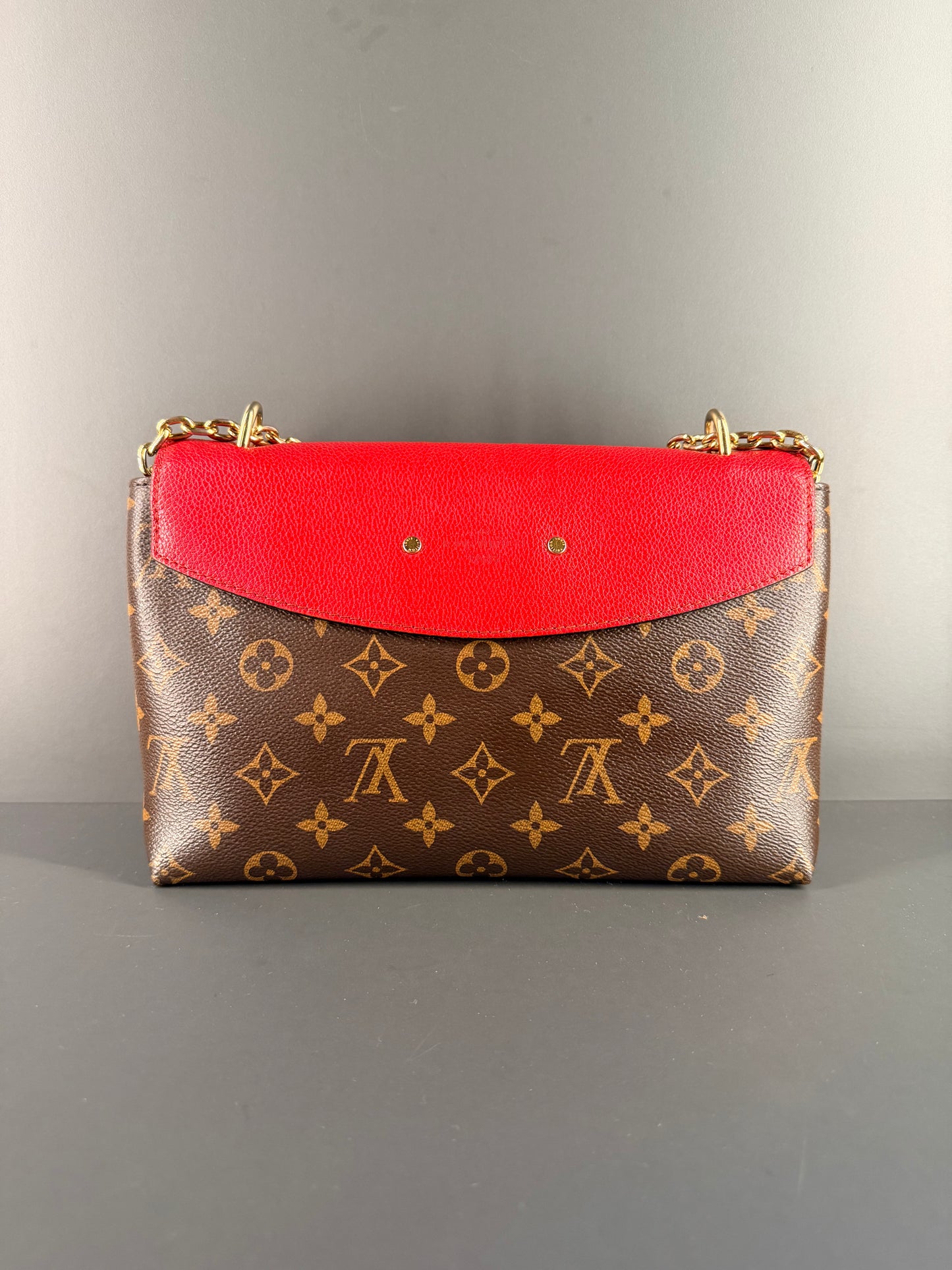 LOUIS VUITTON MONOGRAM SAINT PLACIDE CHAIN SHOULDER BAG