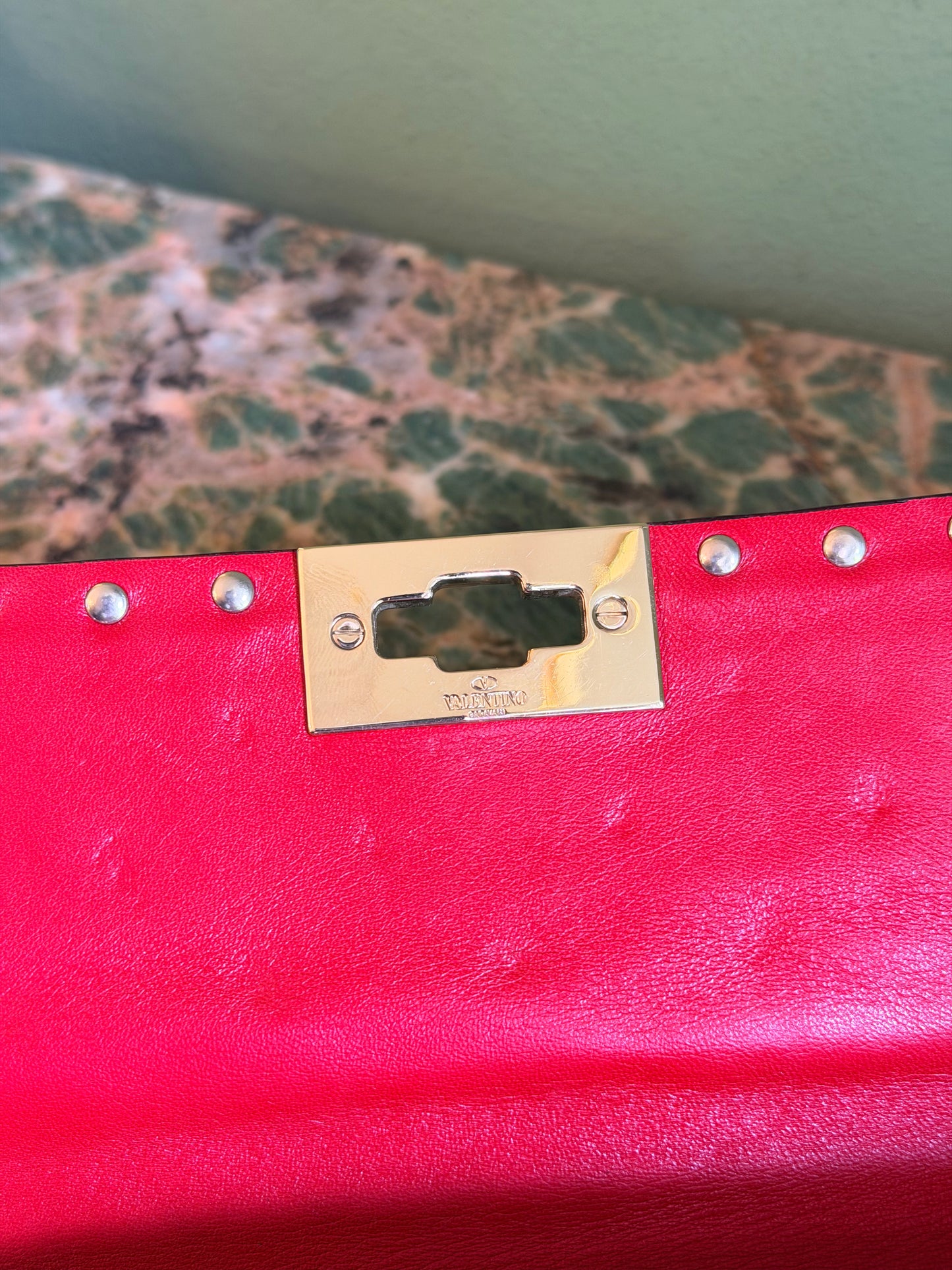 VALENTINO RED MEDIUM SPIKE SHOULDER BAG