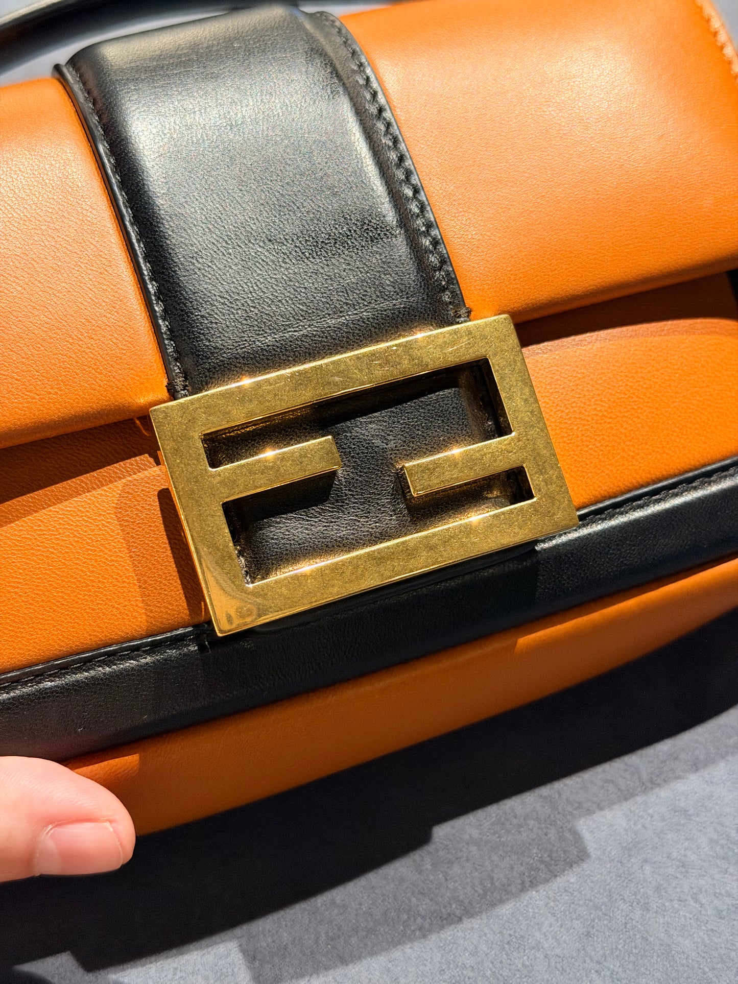 FENDI BI COLOR CHAIN MINI BAGUETTE SHOULDER BAG