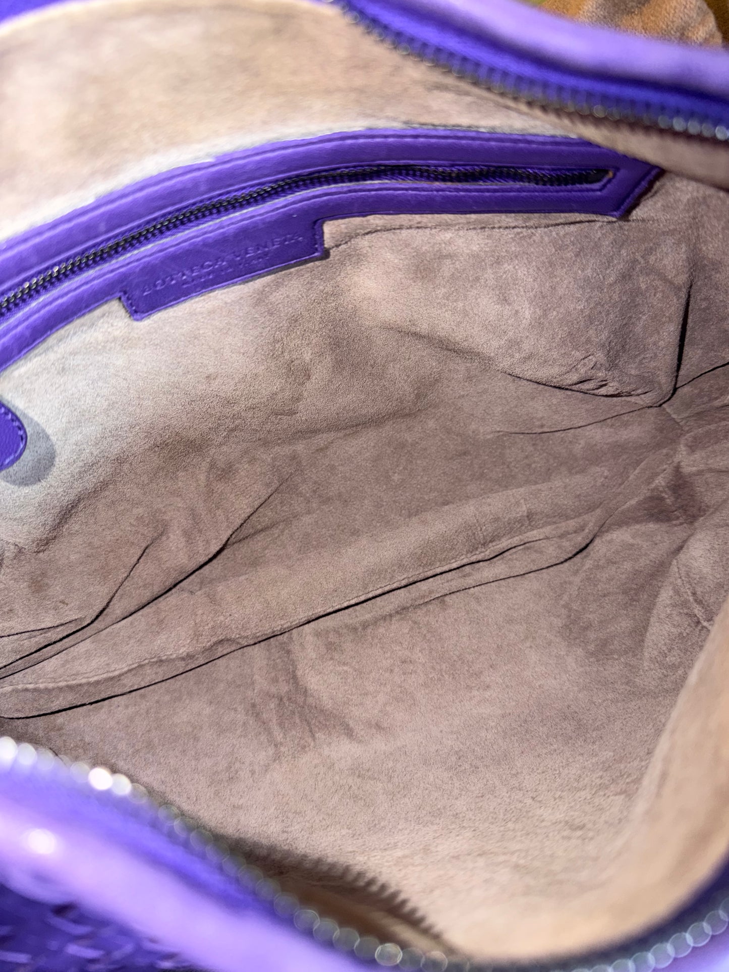 BOTTEGA VENETA PURPLE BELLY SHOULDER BAG