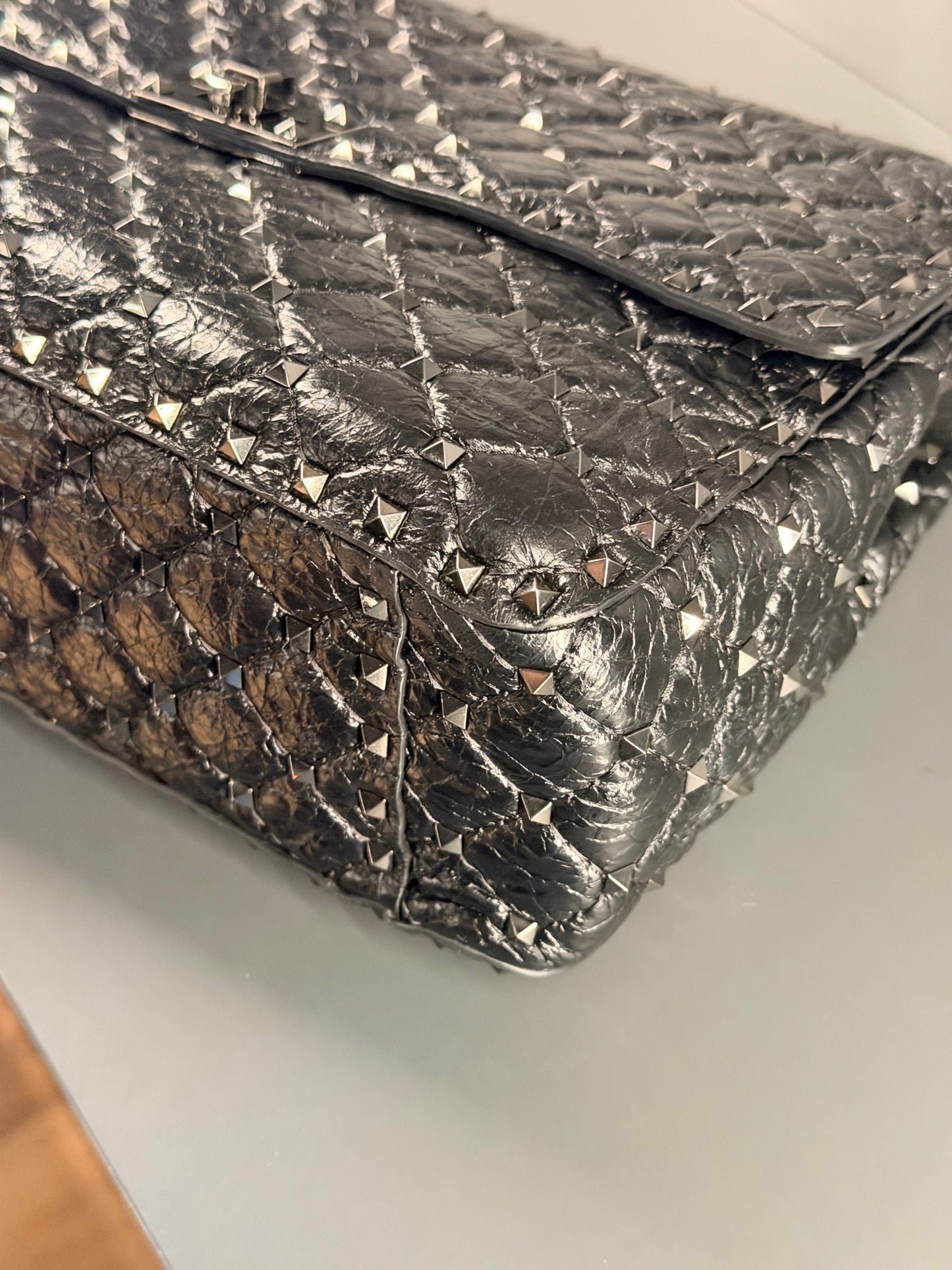 VALENTINO SO BLACK LARGE ROCKSTUD SPIKE SHOULDER BAG