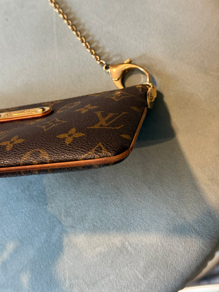 LOUIS VUITTON MONOGRAM MILLA CLUTCH