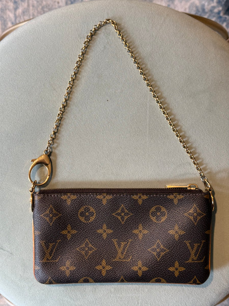 LOUIS VUITTON MONOGRAM MILLA CLUTCH