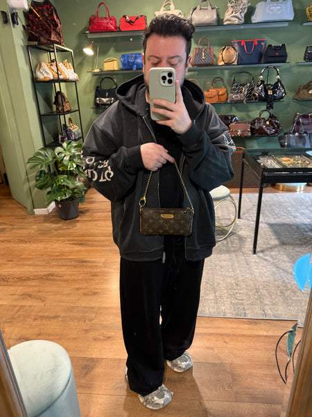 LOUIS VUITTON MONOGRAM MILLA CLUTCH