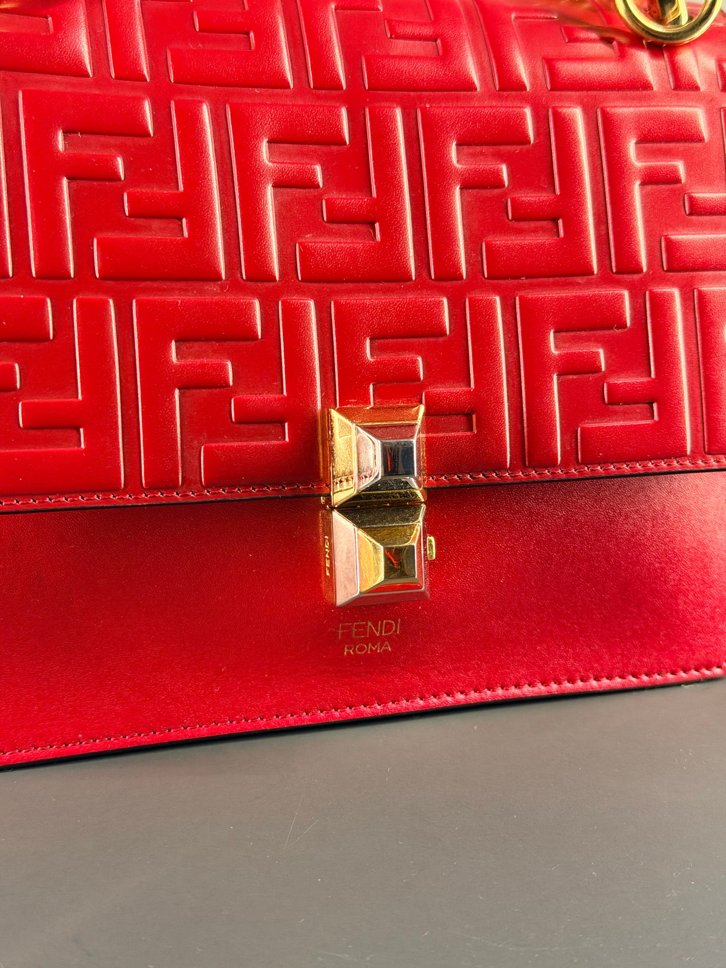 FENDI RED SMALL KAN I CROSSBODY BAG
