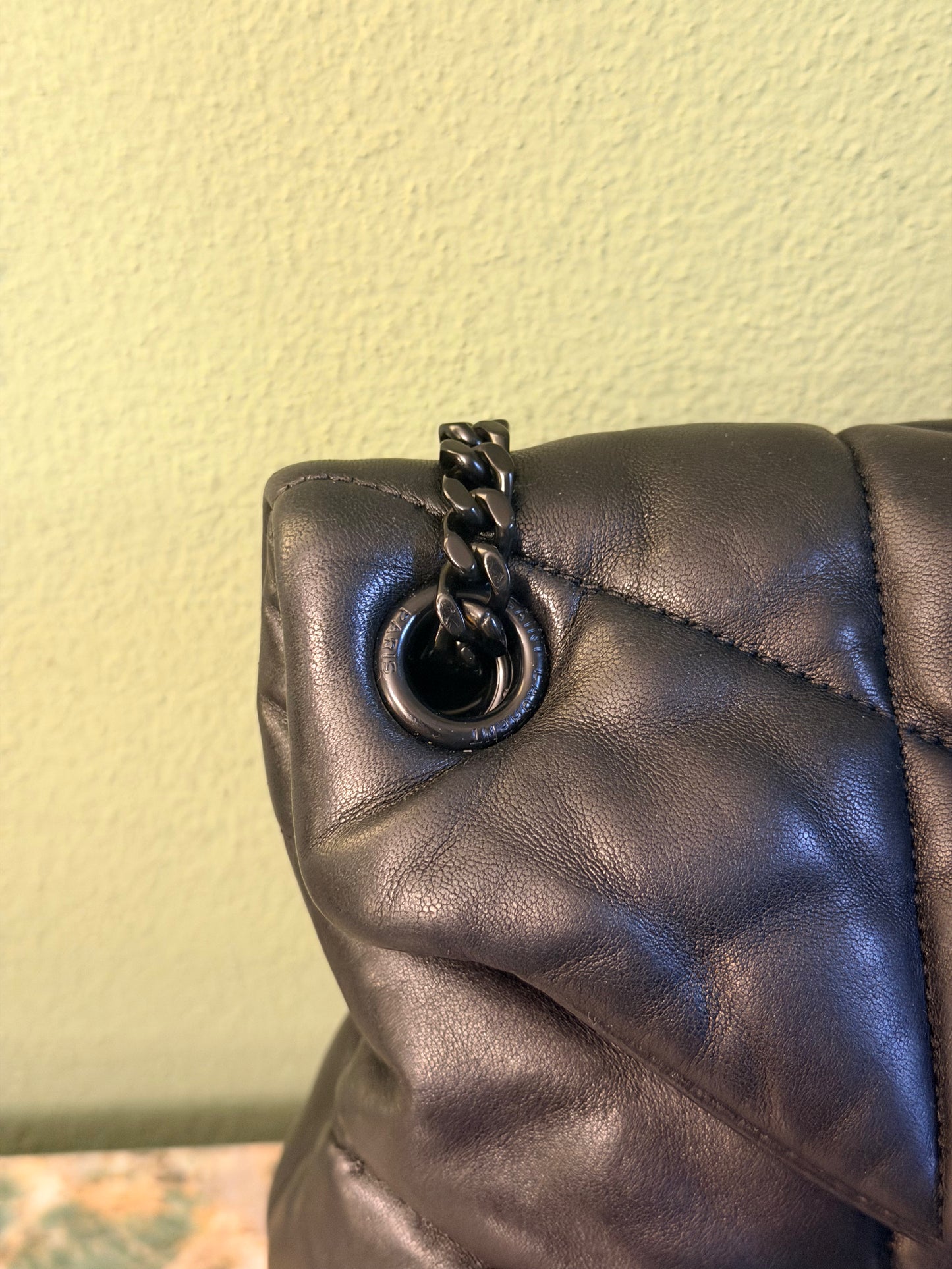 SAINT LAURENT BLACK SMALL LOULOU PUFFER SHOULDER BAG