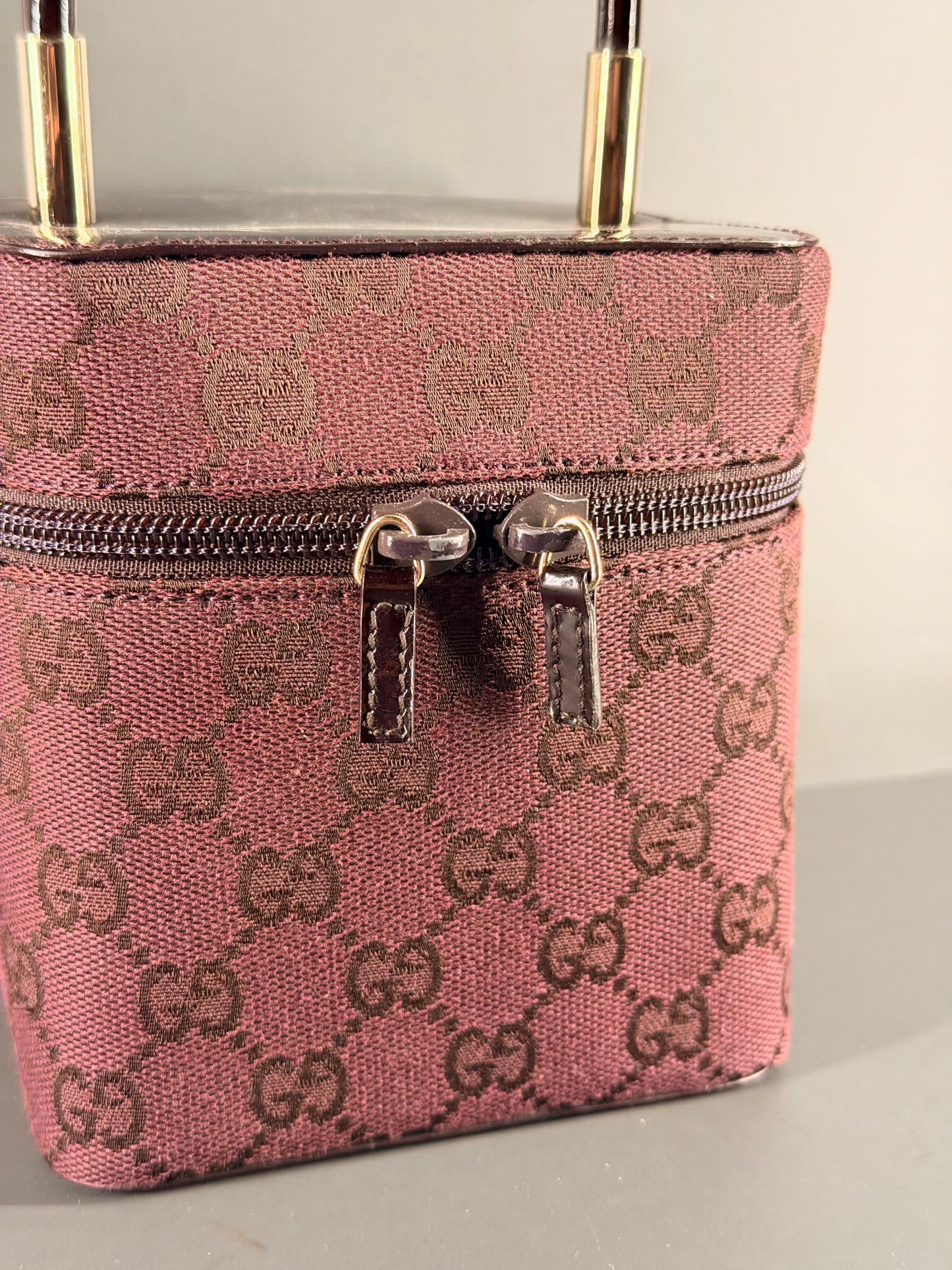 GUCCI GG CANVAS AMARANTH MINI VANITY HANDBAG