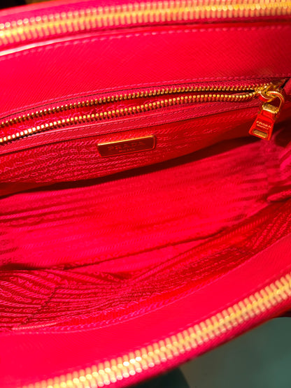 PRADA RED SAFFIANO SMALL GALLERIA HANDBAG