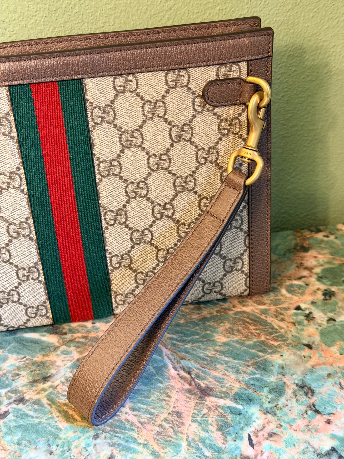 GUCCI GG SUPREME OPHIDIA POCHETTE