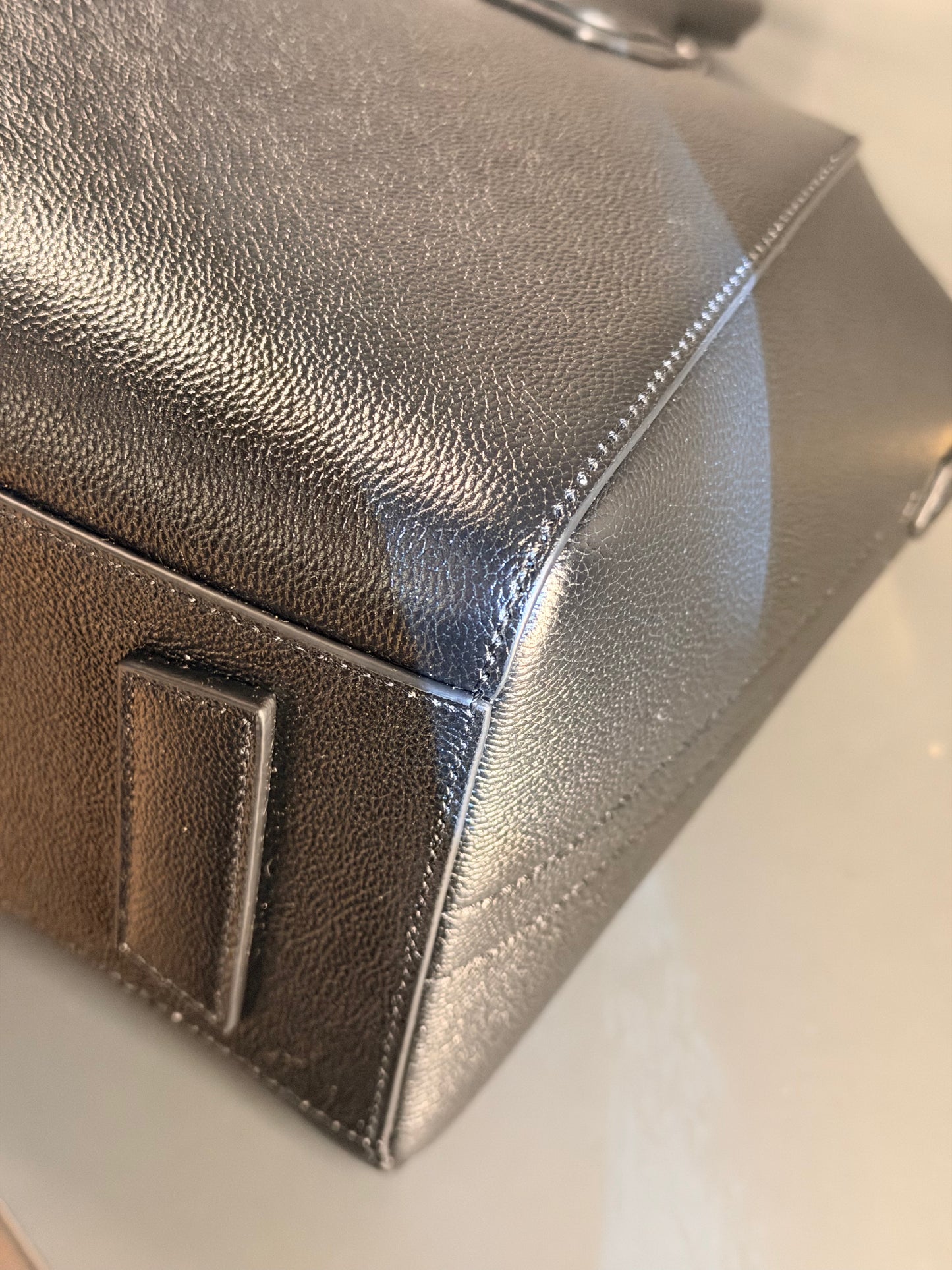 GIVENCHY BLACK SMALL ANTIGONA HANDBAG