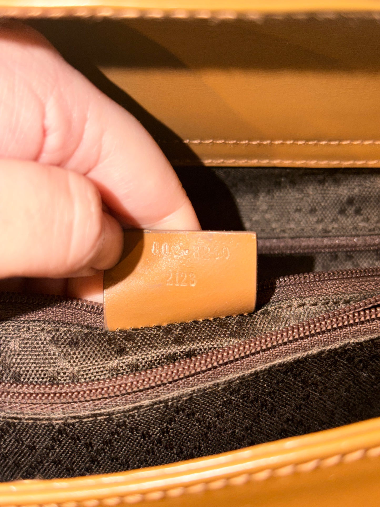 GUCCI BY TOM FORD BROWN SPAZZOLATO LARGE DIANA HANDBAG