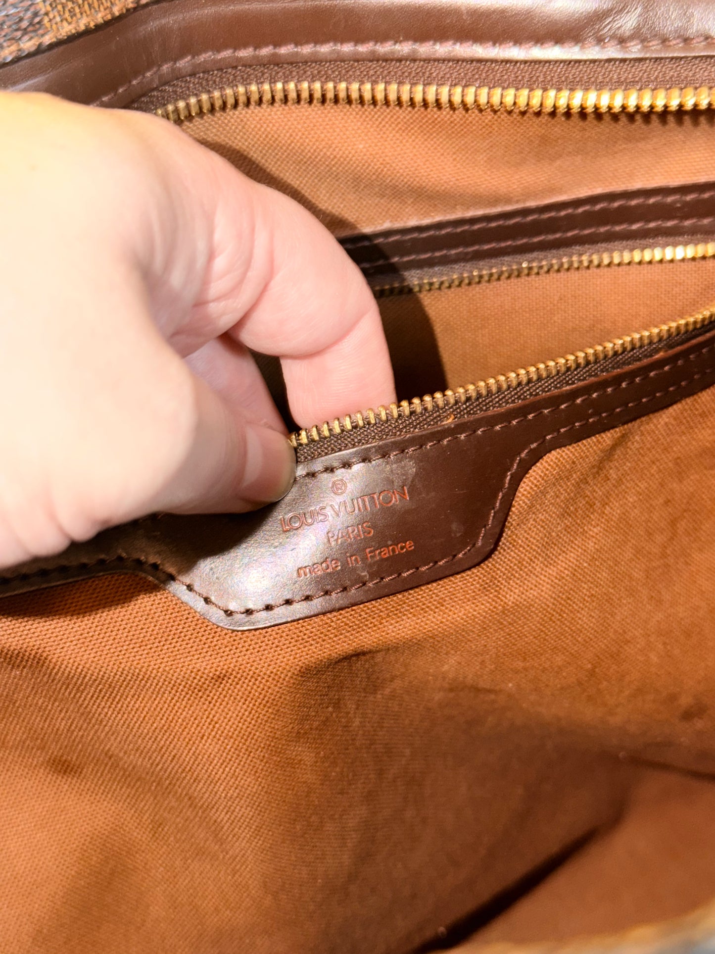 LOUIS VUITTON DAMIER EBENE CHELSEA SHOPPING TOTE