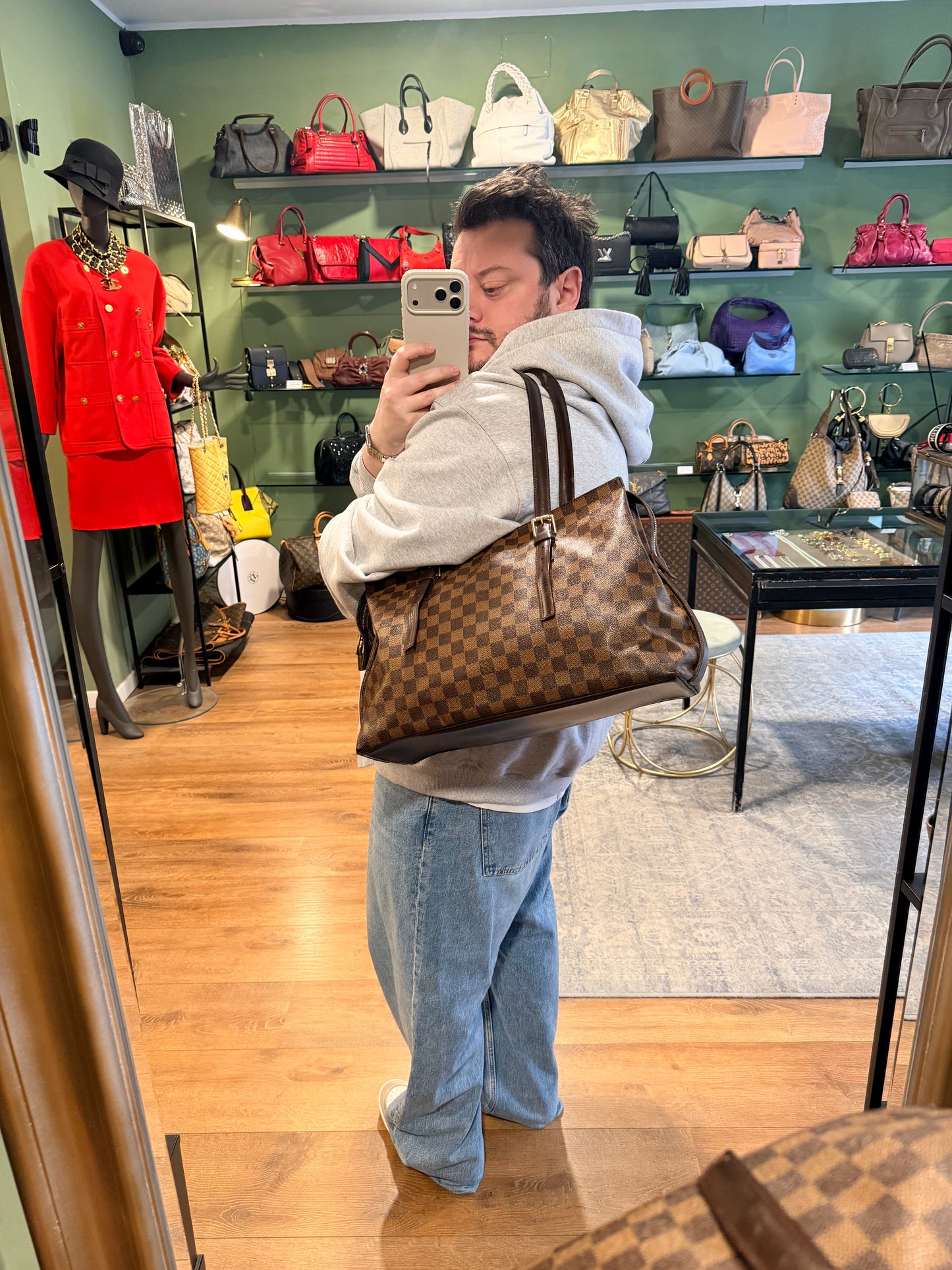 LOUIS VUITTON DAMIER EBENE CHELSEA SHOPPING TOTE