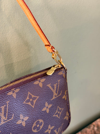 LOUIS VUITTON MONOGRAM POCHETTE ACCESSOIRES