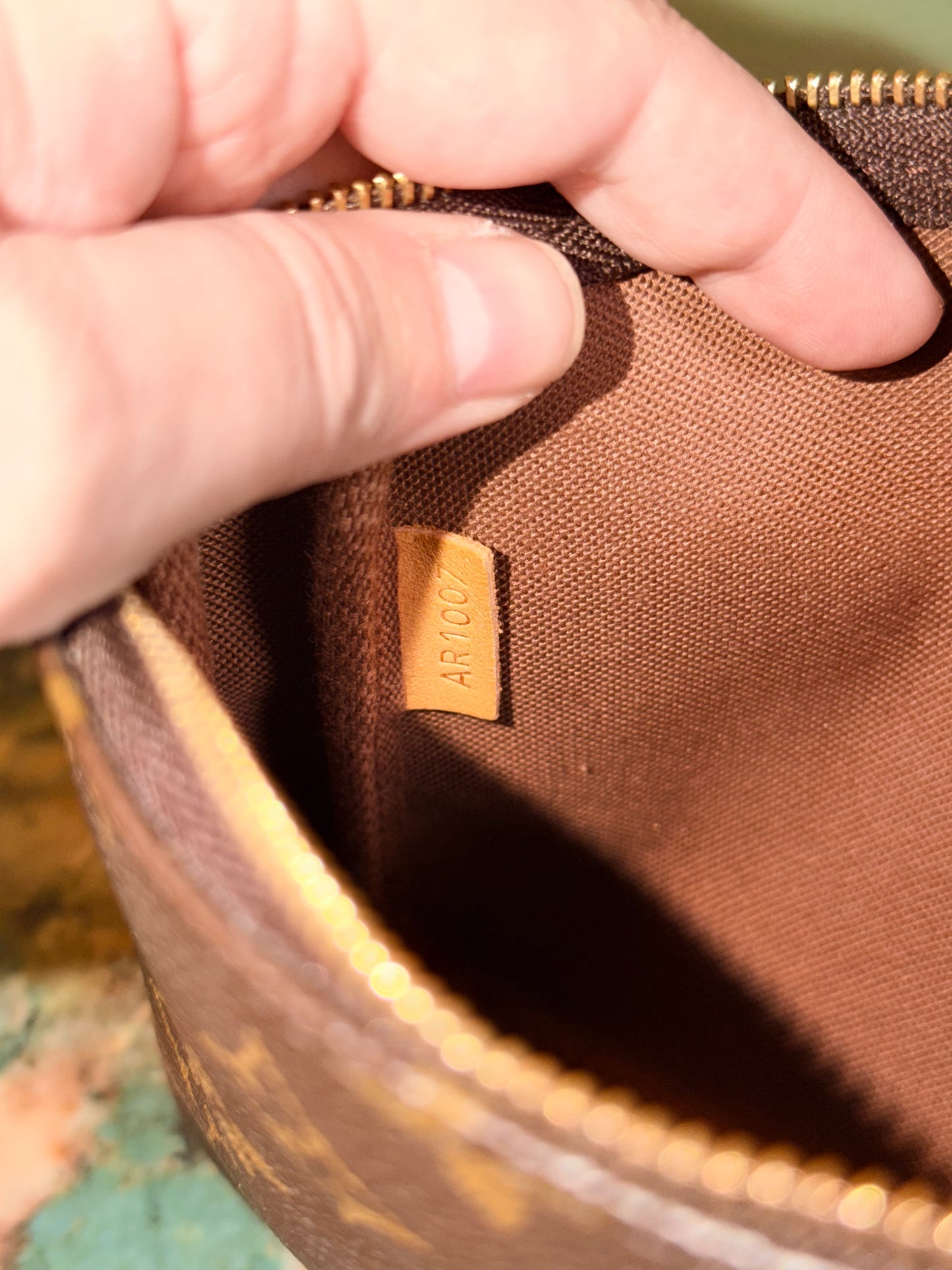 LOUIS VUITTON MONOGRAM POCHETTE ACCESSOIRES