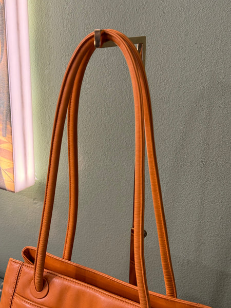 CHANEL ORANGE MEDIUM SHOPPING TOTE