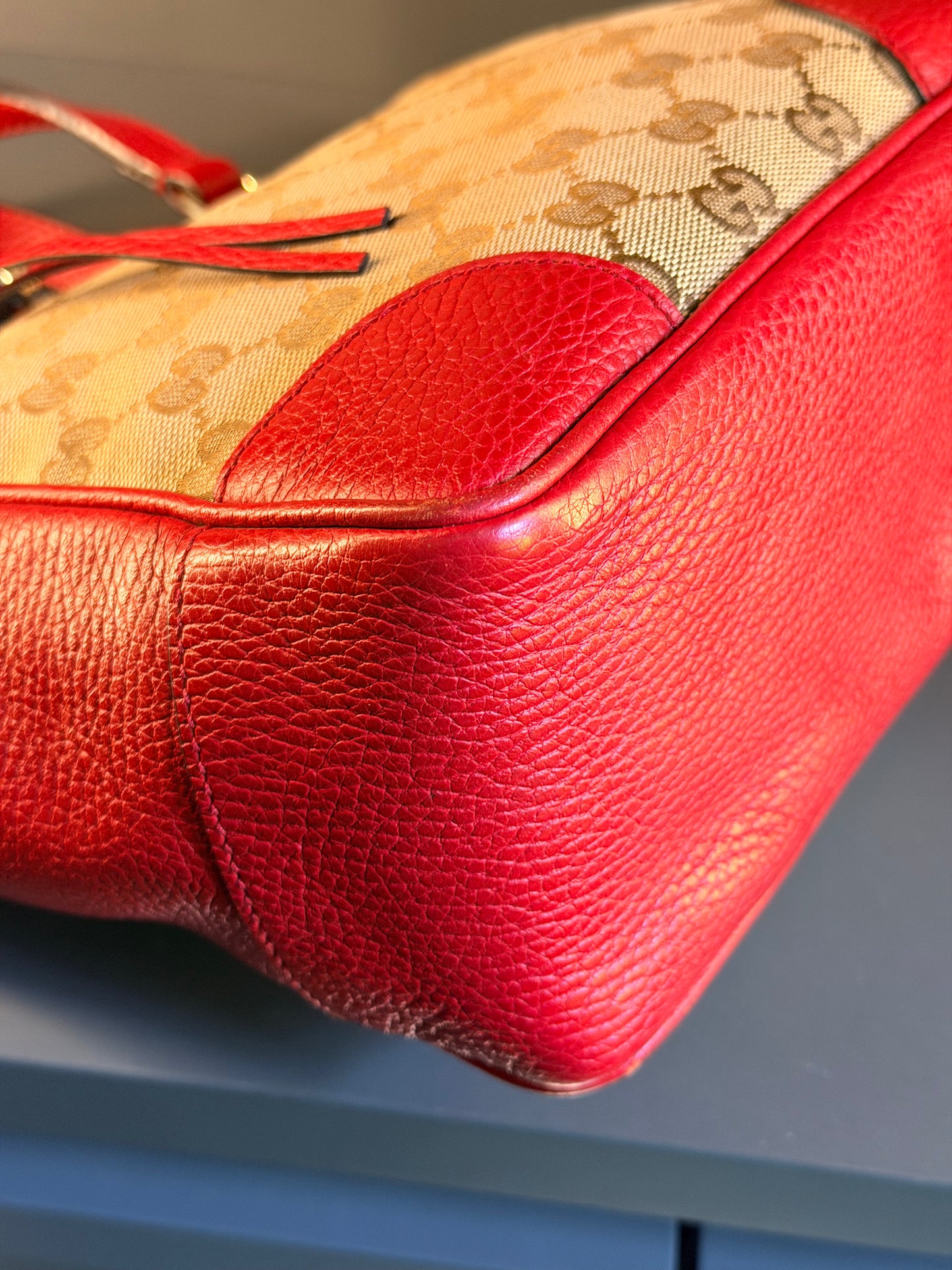 GUCCI RED MONOGRAM SMALL TWO WAY HANDBAG