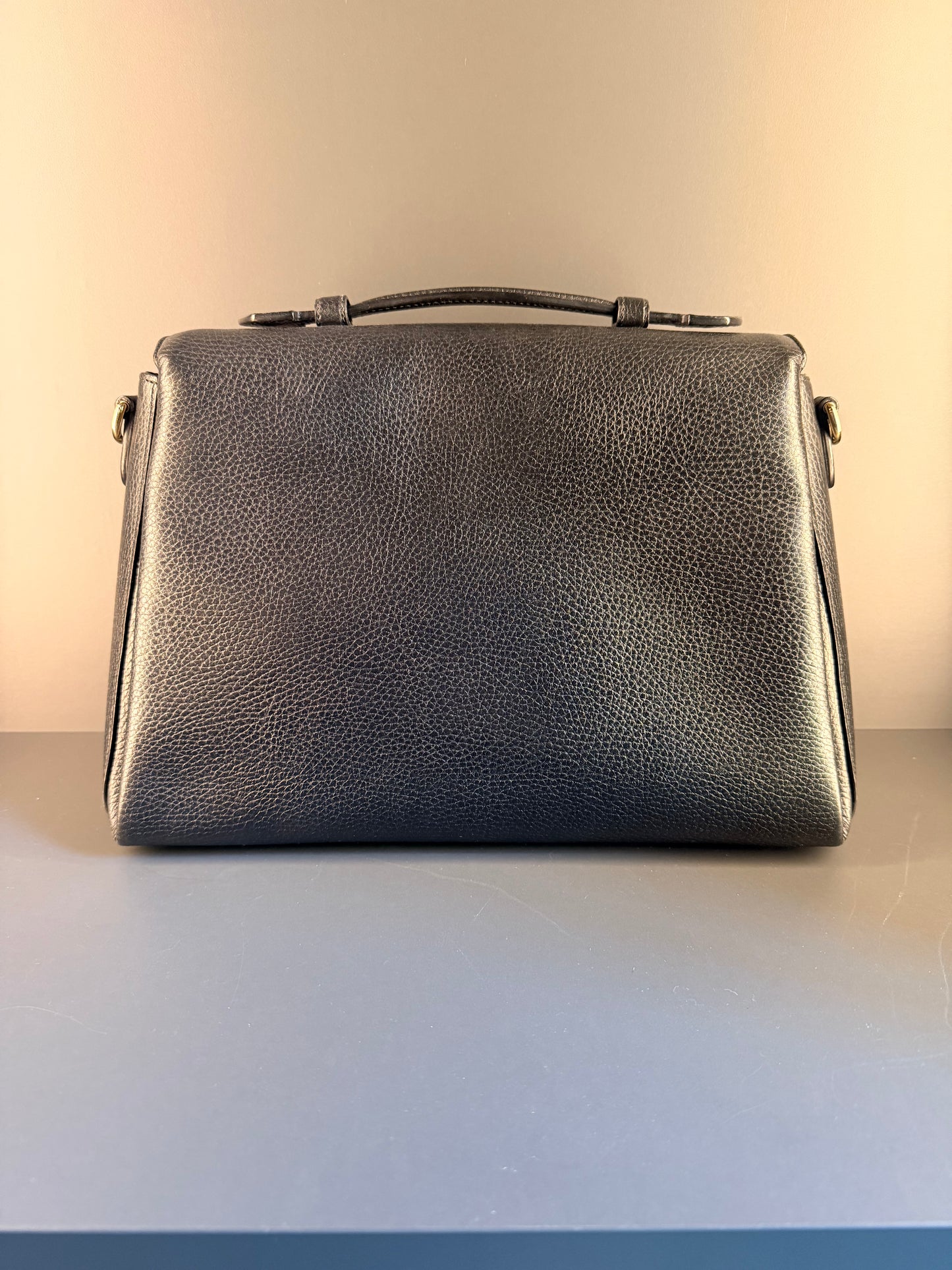 GUCCI BLACK LARGE INTERLOCKING SHOULDER BAG