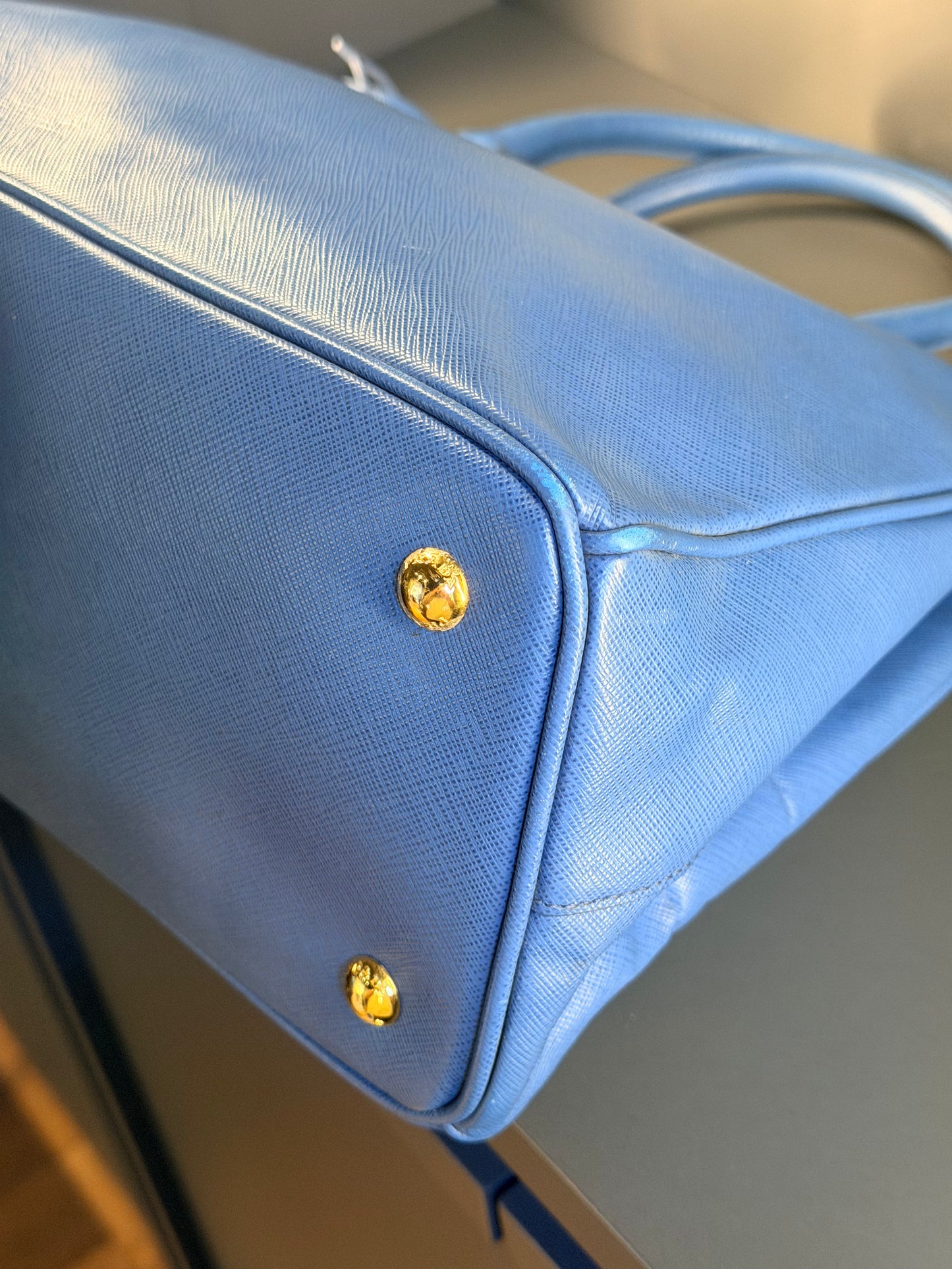 PRADA BLUE MEDIUM GALLERIA HANDBAG