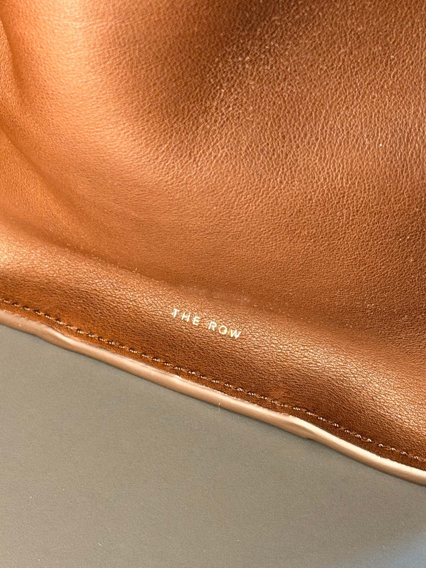 THE ROW BROWN SADDLE LEATHER MARLO 14 SHOULDER BAG