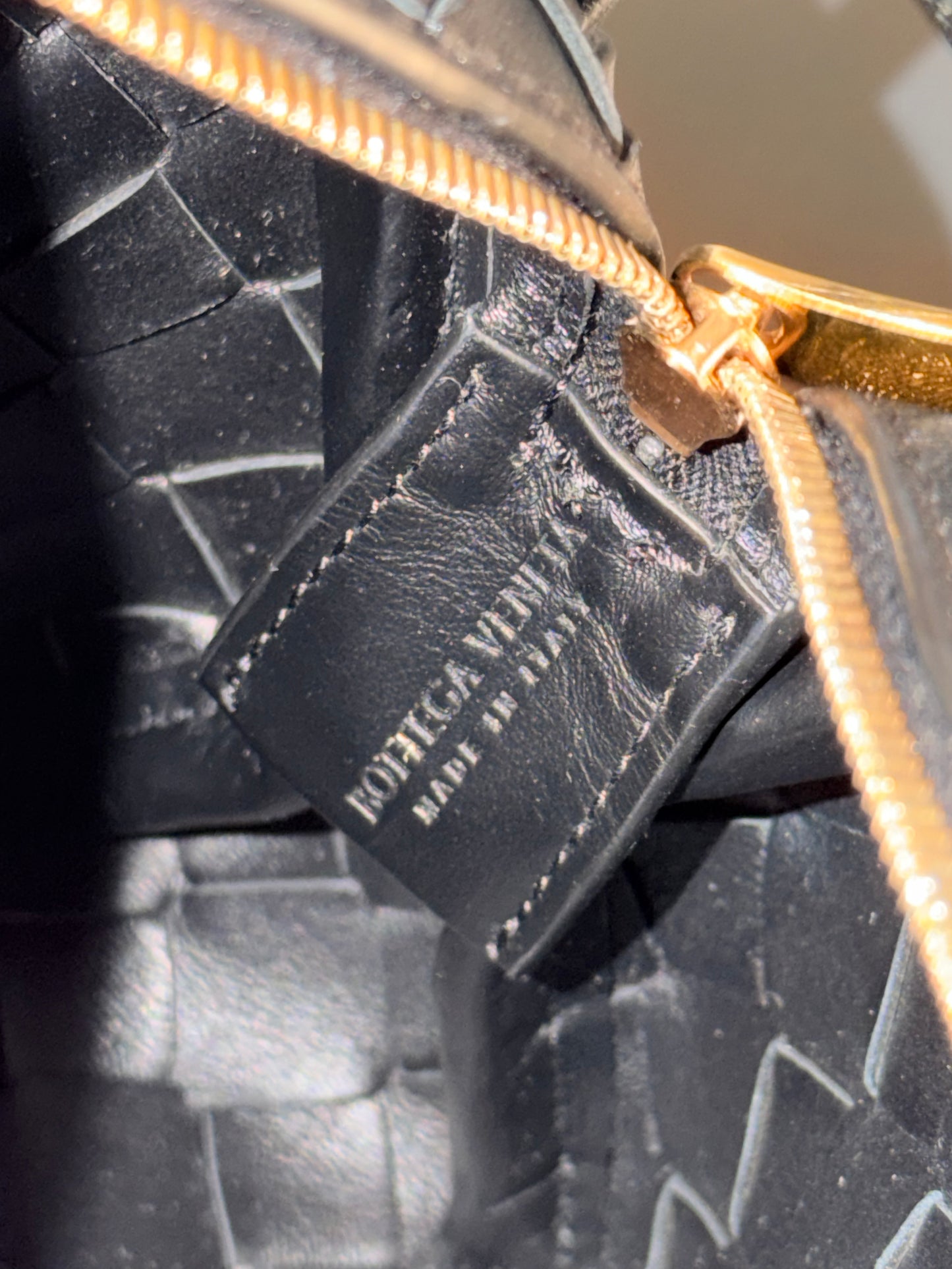 BOTTEGA VENETA BLACK MINI LOOP CROSSBODY BAG