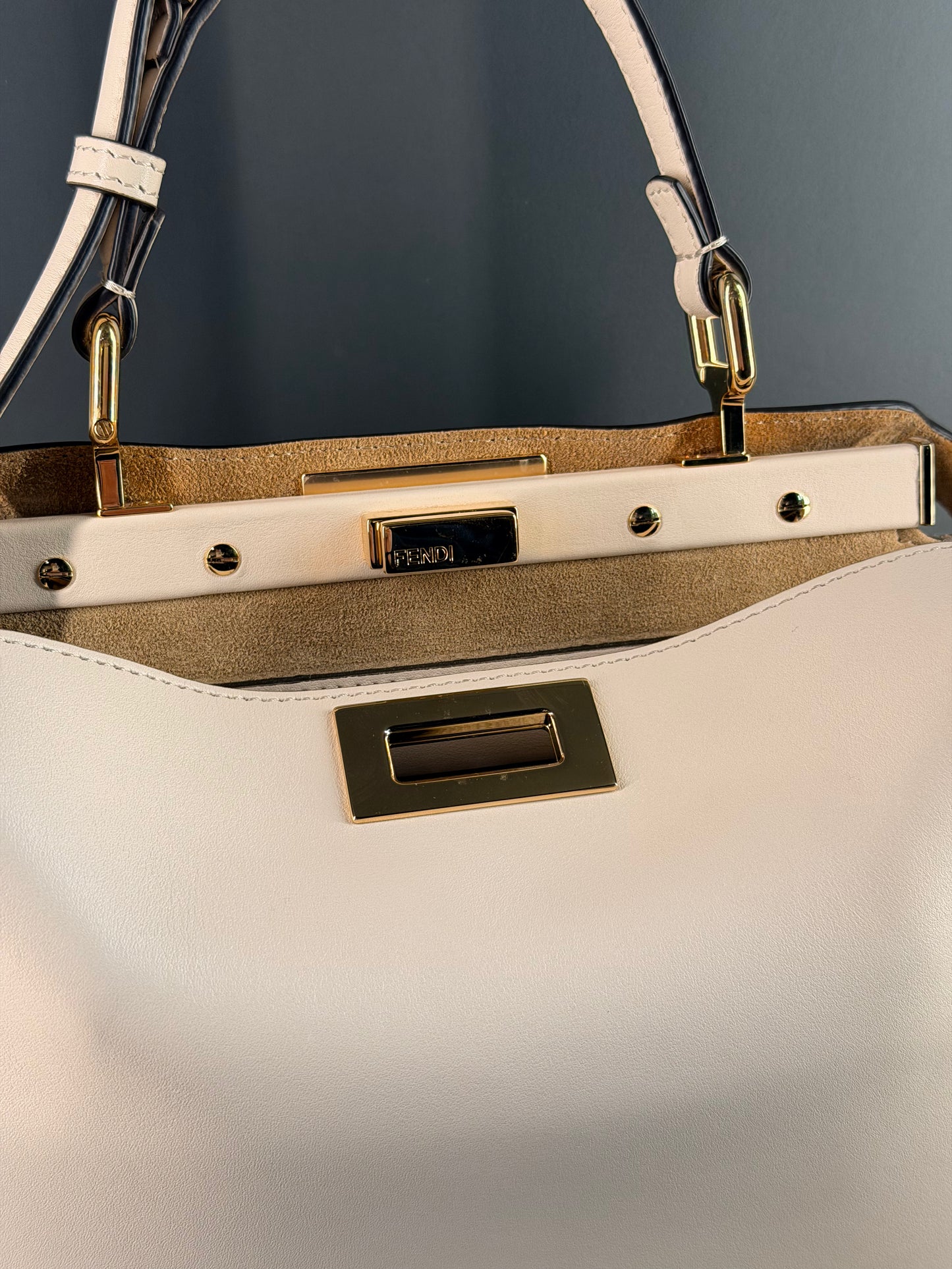 FENDI WHITE SMALL SOFT PEEKABOO SHOULDER BAG