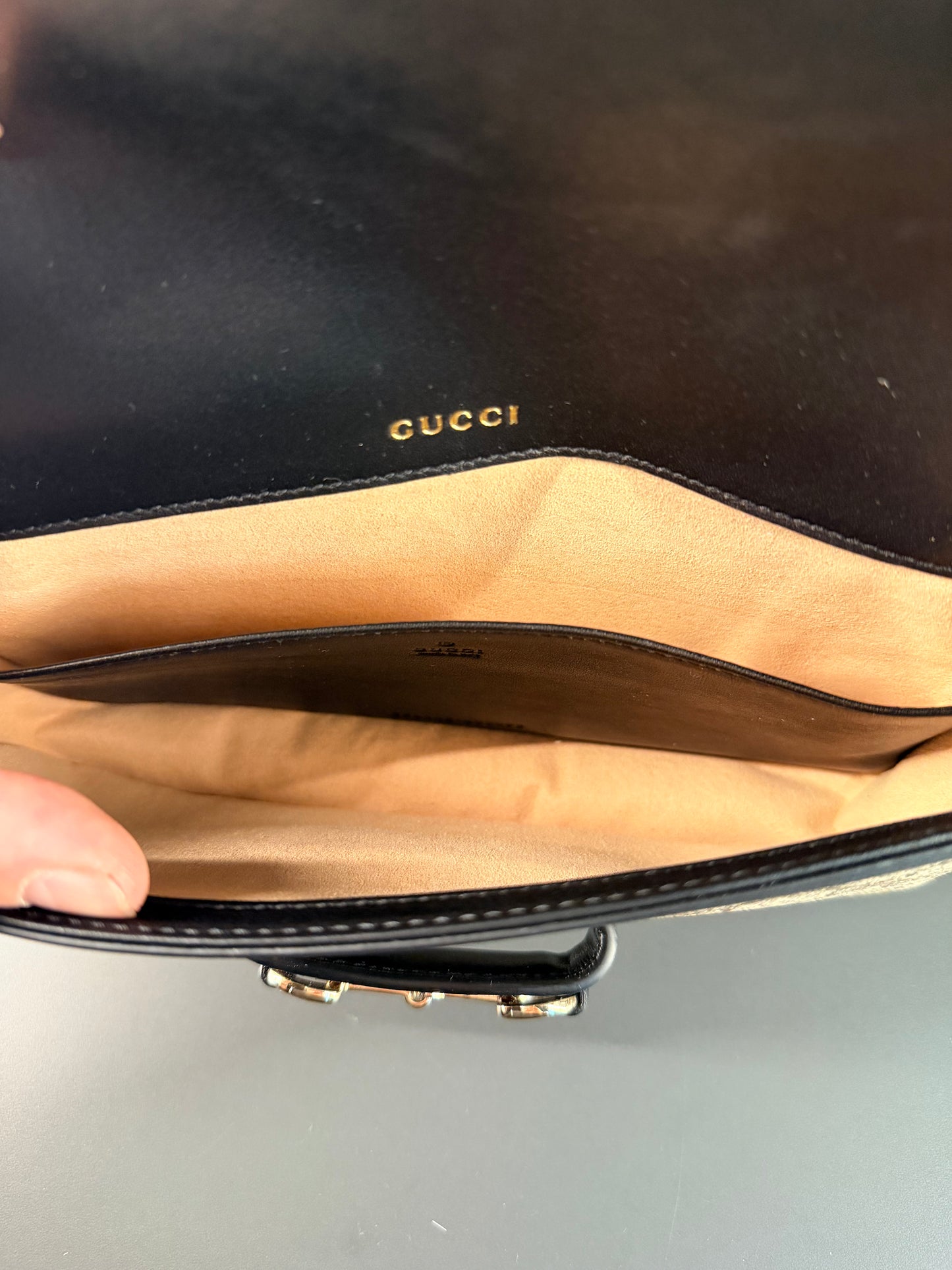 GUCCI GG SUPREME SMALL HORSEBIT 1955 SOFT SHOULDER BAG