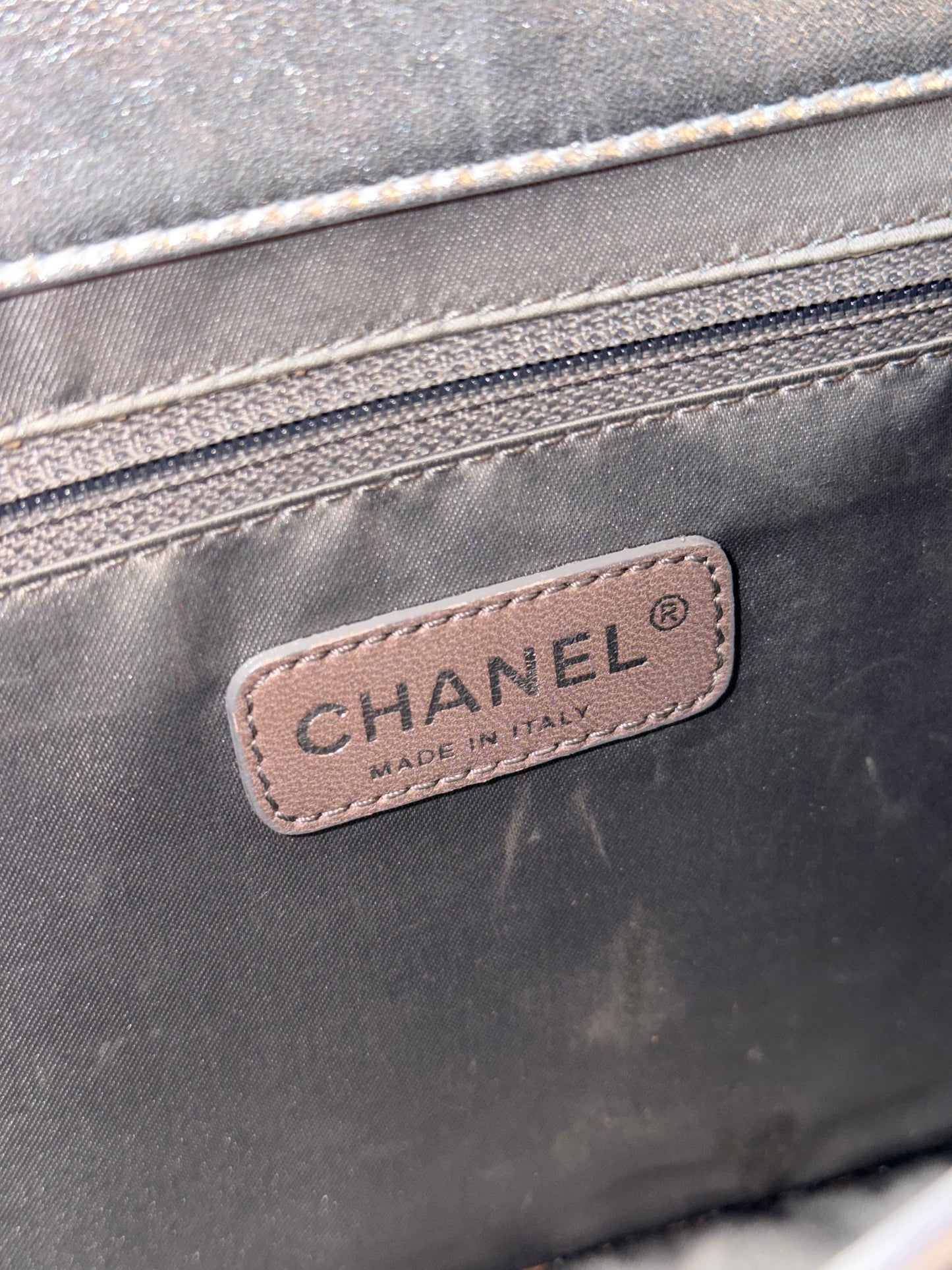 CHANEL SILVER VINYL ICE CUBE CC FLAP SHOULDER BAG