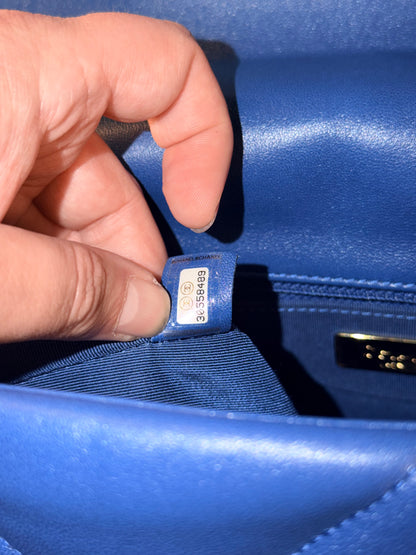 CHANEL BLUE MEDIUM 19 HANDBAG