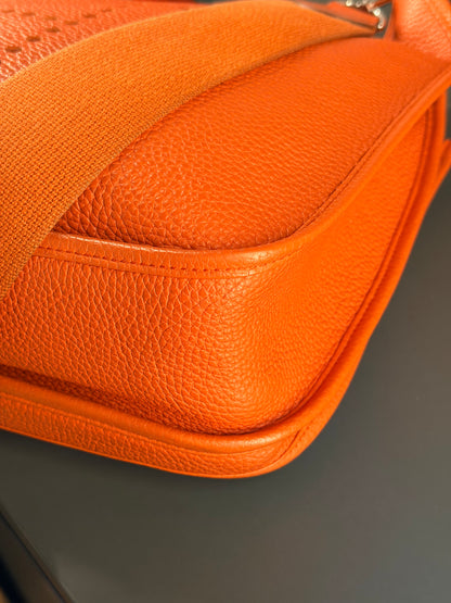 HERMÈS ORANGE TOGO EVELYNE CROSSBODY BAG
