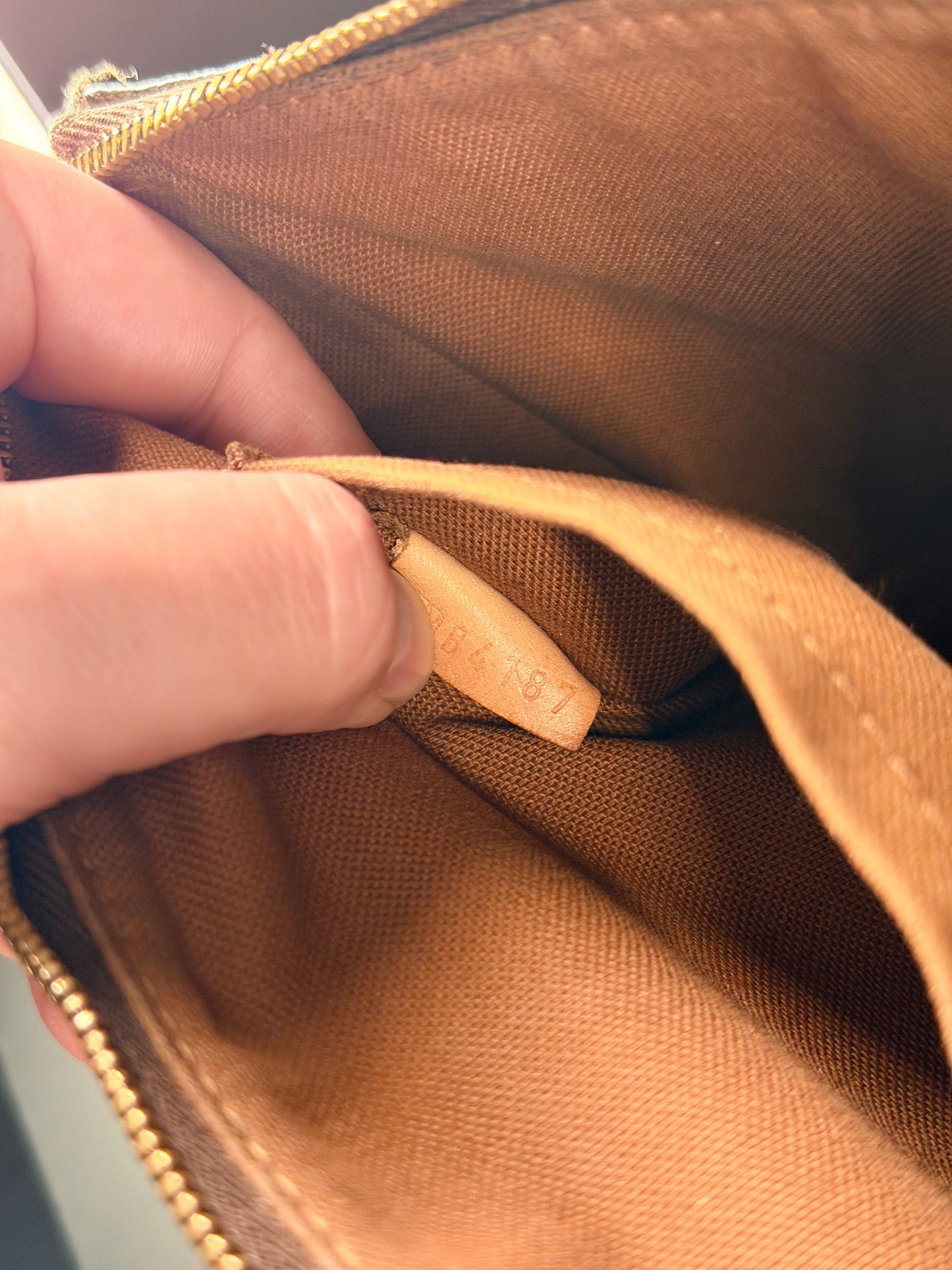 LOUIS VUITTON MONOGRAM POCHETTE ACCESSOIRES NM SHOULDER BAG