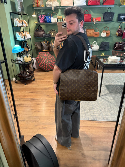 LOUIS VUITTON MONOGRAM ABESSES MESANGER BAG
