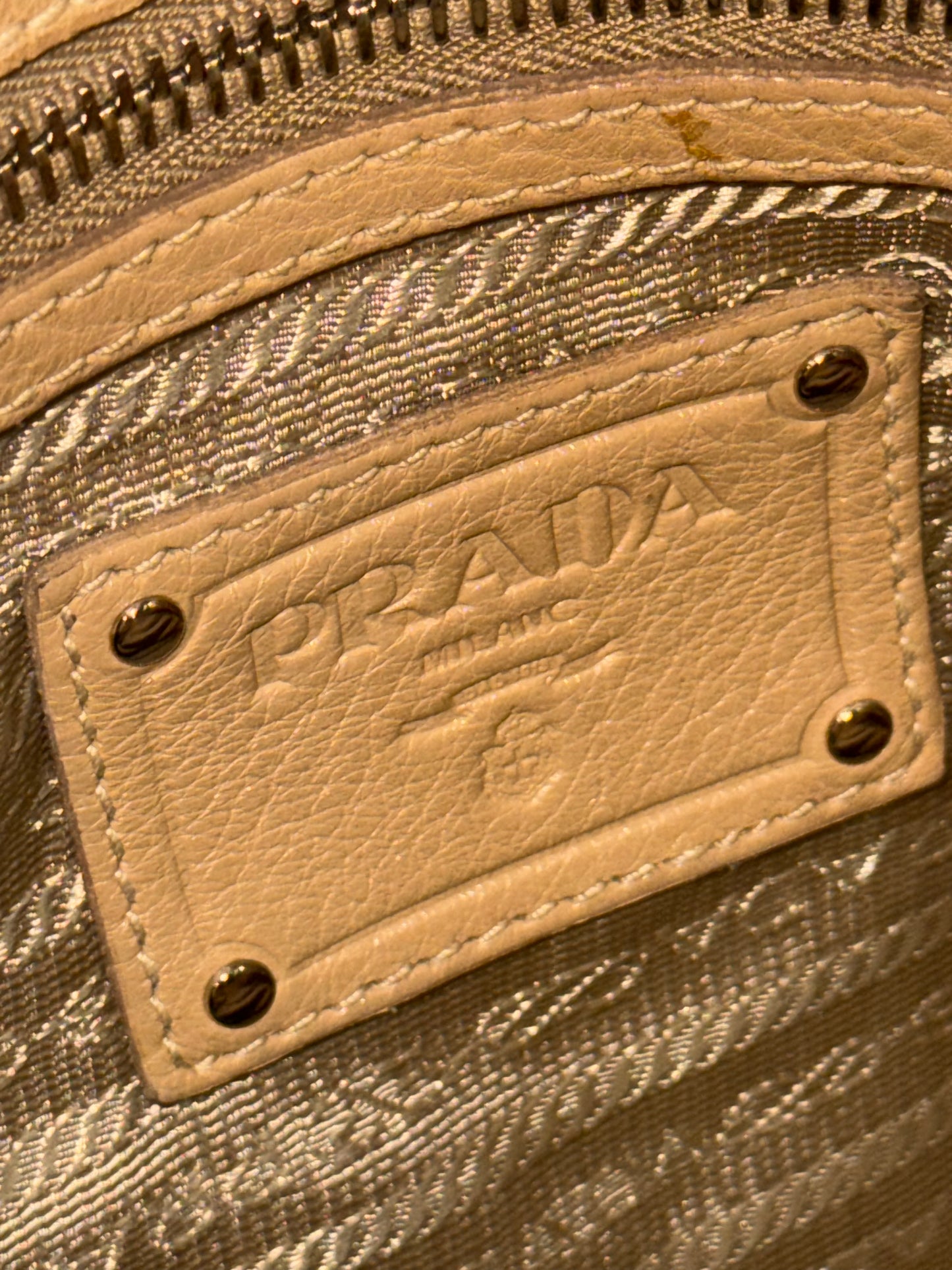 PRADA BEIGE LEATHER SHOPPING TOTE