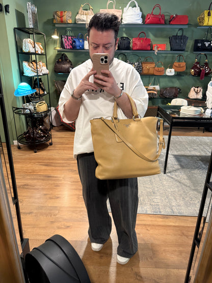 PRADA BEIGE LEATHER SHOPPING TOTE