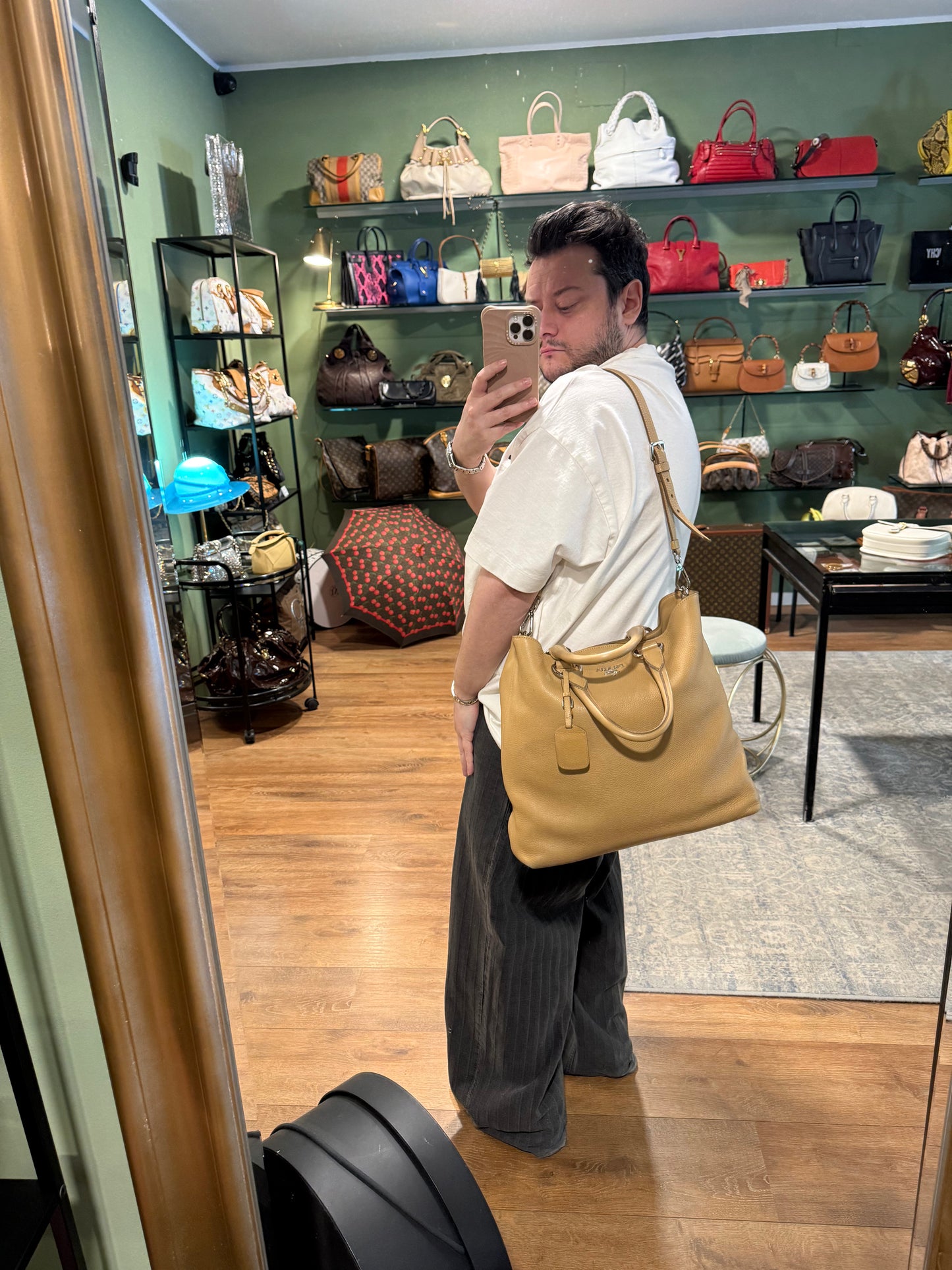 PRADA BEIGE LEATHER SHOPPING TOTE