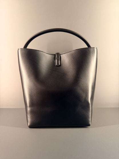 SAINT LAURENT BLACK LA 37 BUCKET BAG