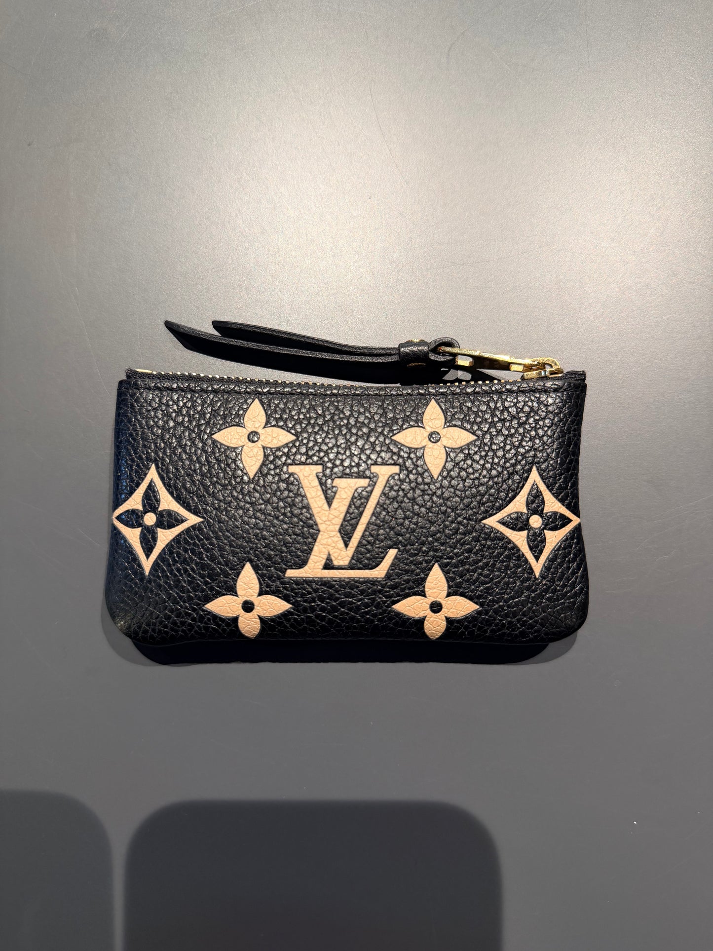 LOUIS VUITTON BLACK EMPREINTE KEY CLES