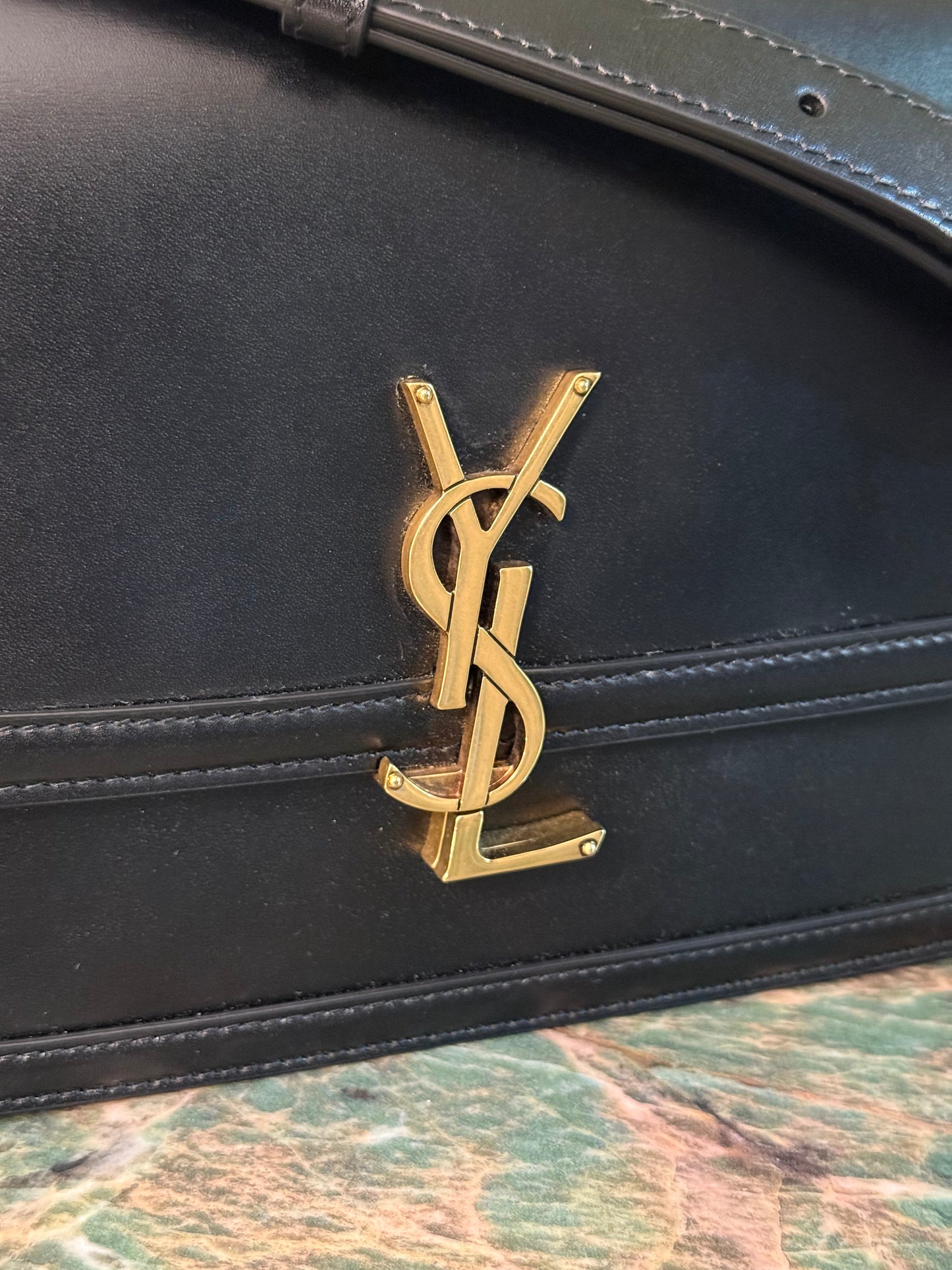 SAINT LAURENT MEDIUM BLACK SOLFERINO SHOULDER BAG