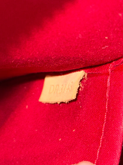 LOUIS VUITTON RED MONOGRAM VERNIS MONTANA BOSTON BAG