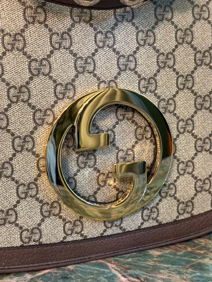 GUCCI GG SUPREME LARGE BLONDIE TOP HANDLE BAG