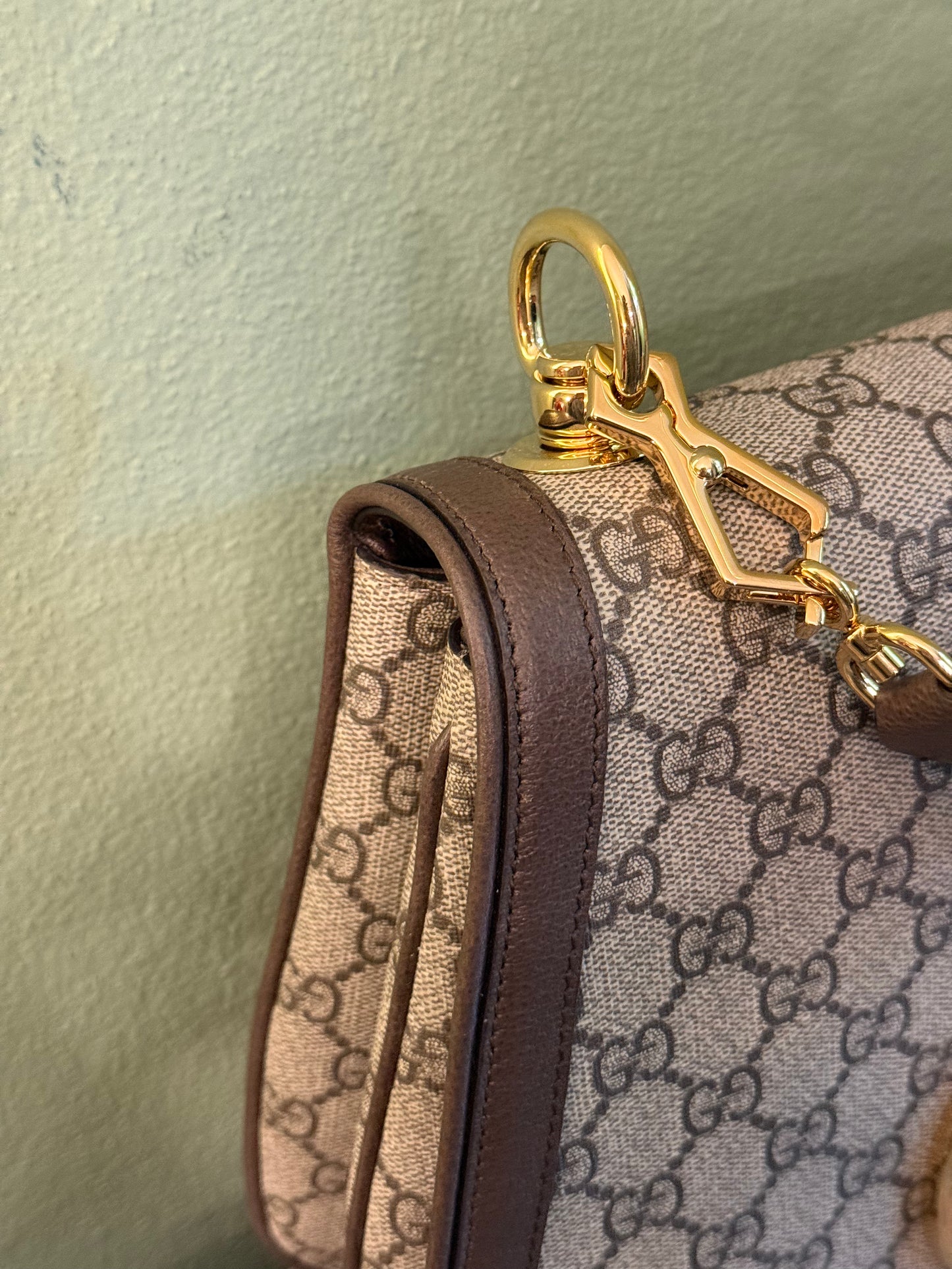 GUCCI GG SUPREME LARGE BLONDIE TOP HANDLE BAG