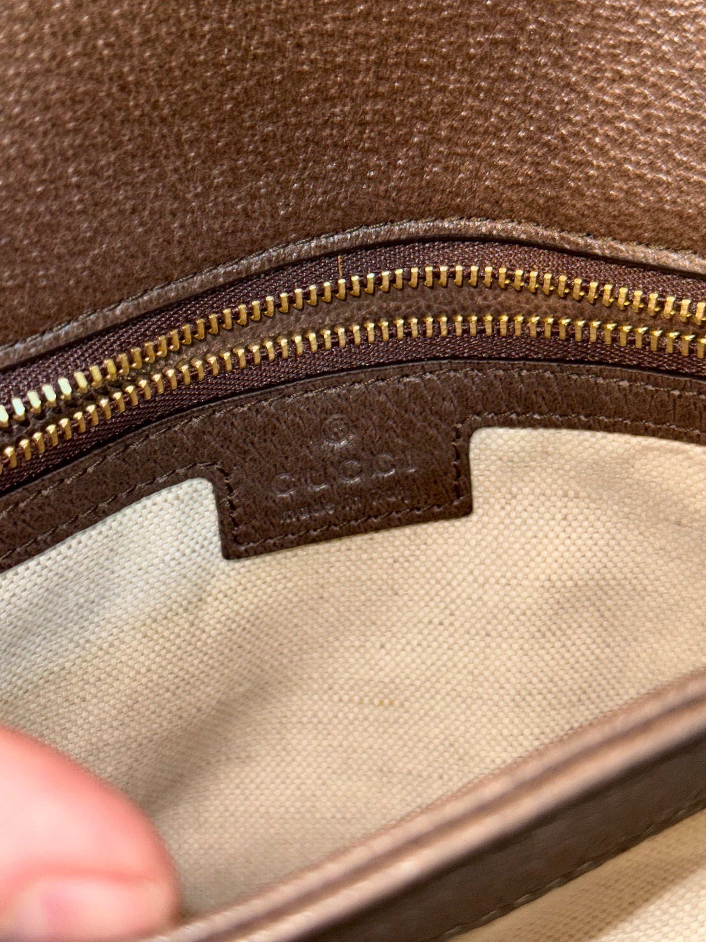 GUCCI GG SUPREME LARGE BLONDIE TOP HANDLE BAG
