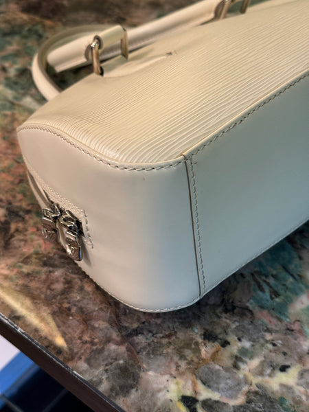 LOUIS VUITTON WHITE EPI JASMIN HANDBAG