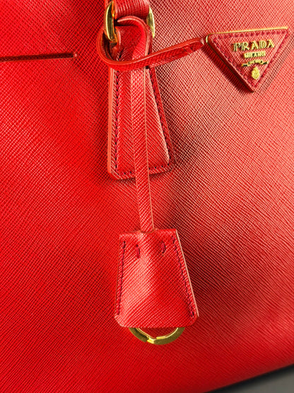 PRADA MEDIUN RED SAFFIANO GALLERIA HANDBAG